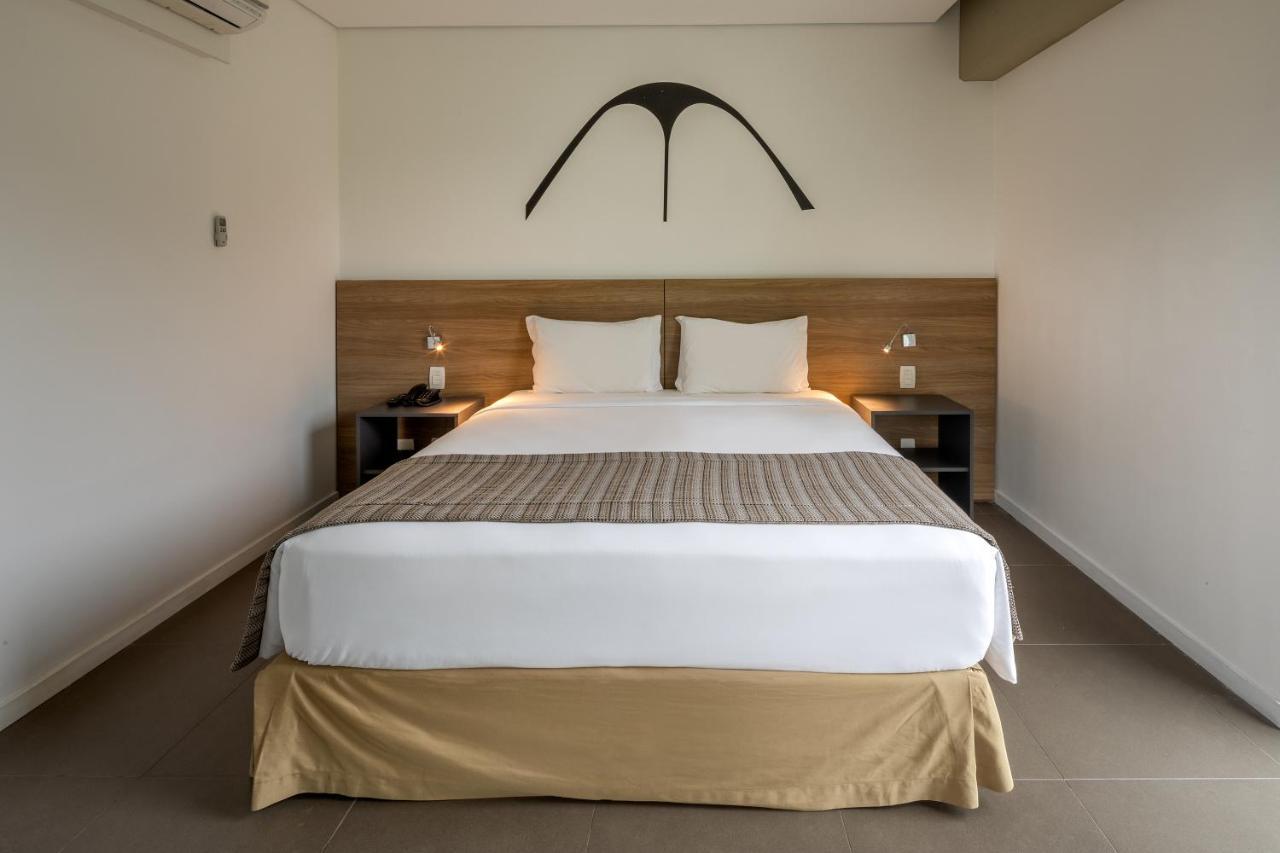 Hotel Linx Galeao 3*